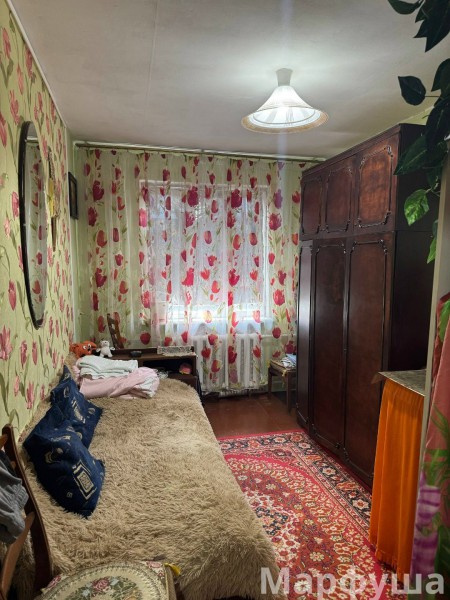 Фото Продам недорого 2-х комн.квартиру на кв Шевченко 5/5-эт,в р-не т/ц Аврора и остановки Таксопарка и парка Щорса.