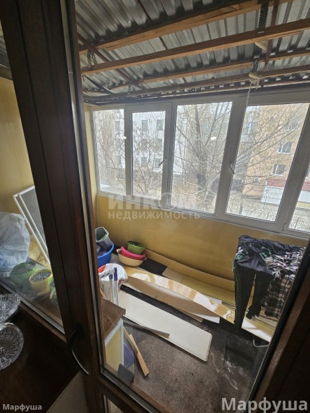 Продам 2-х комн квартиру в Центре города Луганск площадь Великой Отечественной Войны