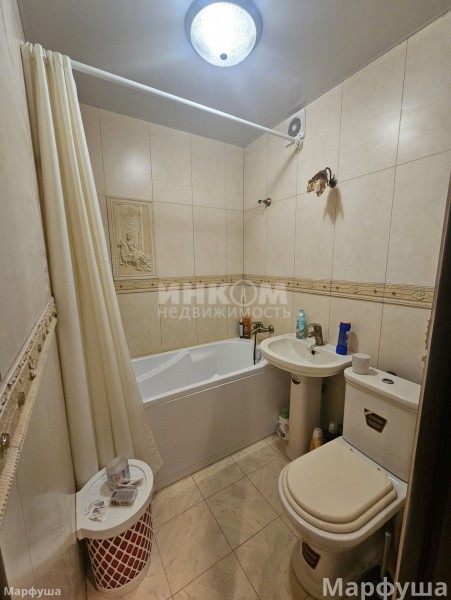 Фото Продам 2-х комн квартиру в Центре города Луганск площадь Великой Отечественной Войны