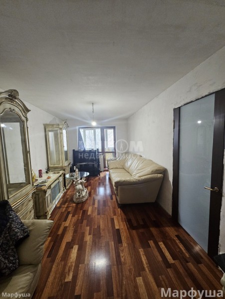 Фото Продам 2-х комн квартиру в Центре города Луганск площадь Великой Отечественной Войны