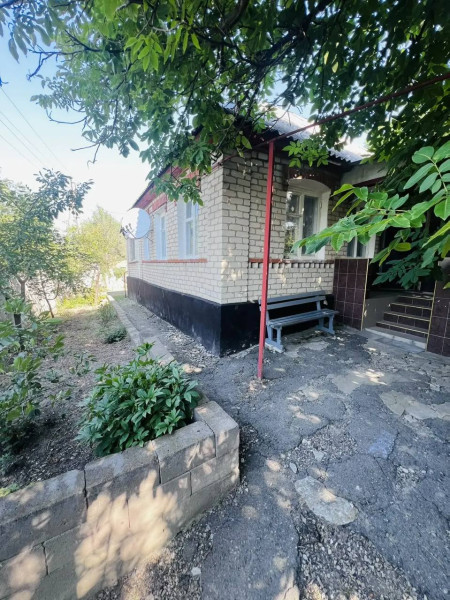 🏡 Продам дом в Луганске 📍 ул. Холмистая, район остановки «Филатова»