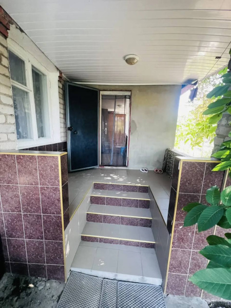 Фото 🏡 Продам дом в Луганске 📍 ул. Холмистая, район остановки «Филатова»