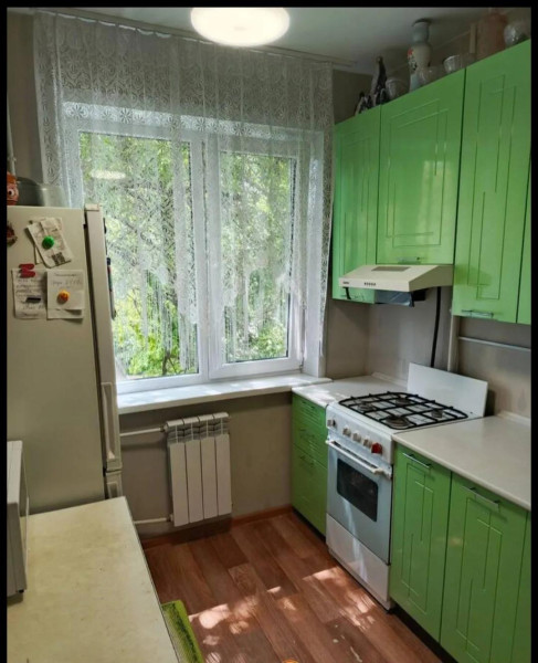 Продам 1-комн. квартиру на кв. Комарова