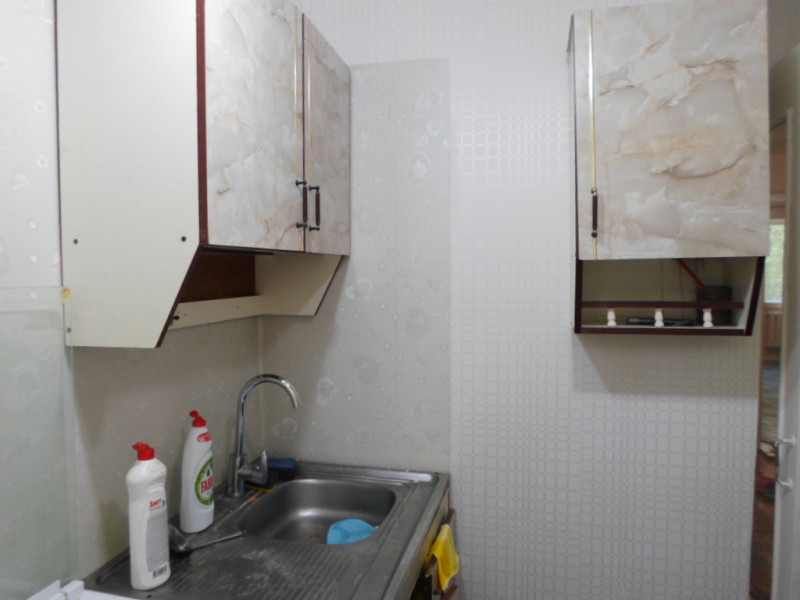 Фото Сдам в Луганске 2 комн. кв. кв. Комарова район с/м Каштан с ремонтом и быт. техникой