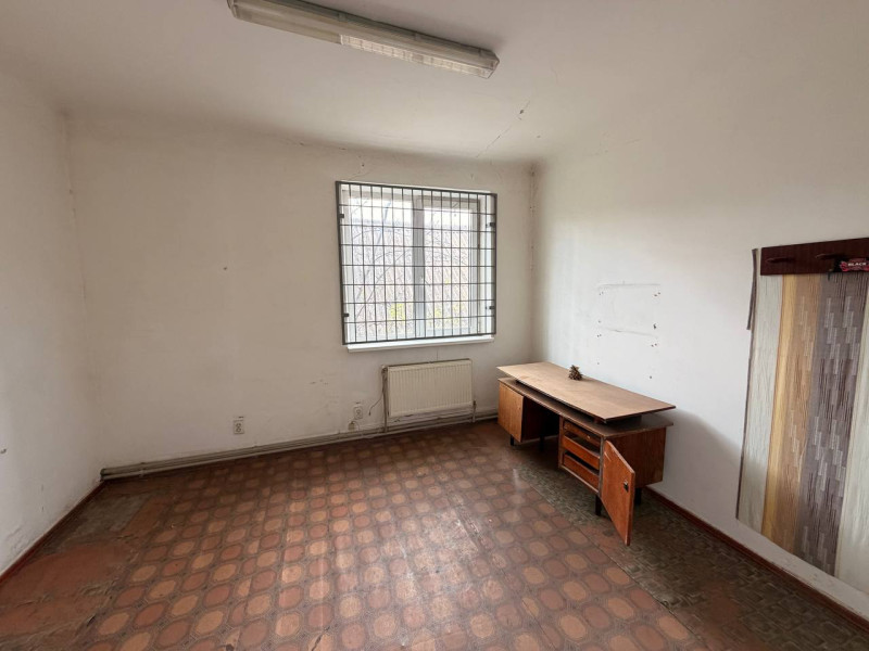 Фото Сдам офис 167 кв. м. 2/2 этаж