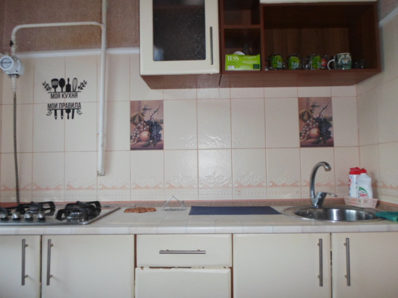 Фото Сдам в Луганске на востоке 2 комн. кв-ру кв. Левченко . Выше Маш. института им. Даля.