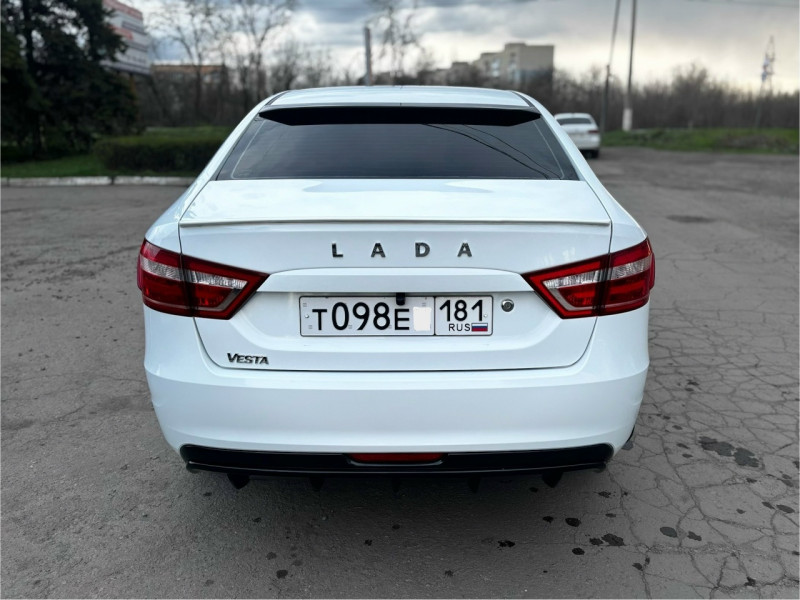 Фото Продам личный авто Lada Vesta 2017г