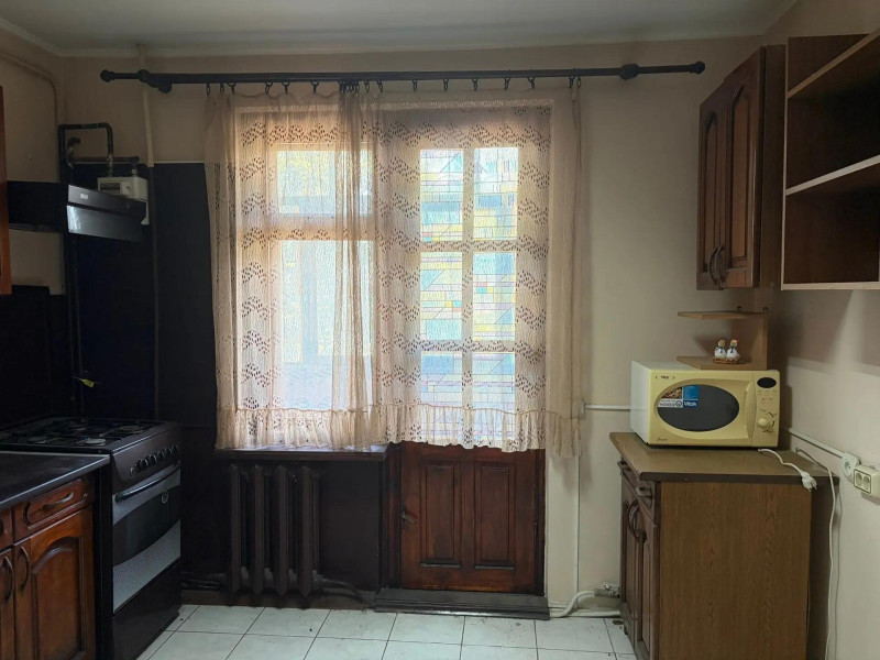 Фото Продам 2-комн. квартиру на кв. 50 лет Октября