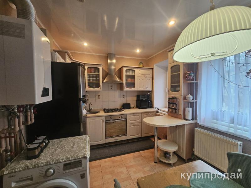 Фото Сдам 3 ком. кв. на ВАУШ есть хороший ремонт, автономное отопление