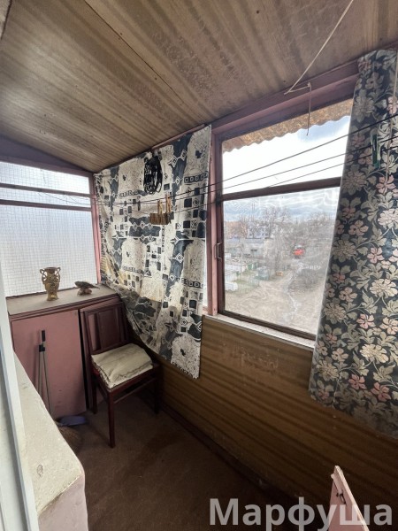 Продам 4- к квартиру на кв. Солнечном