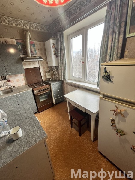 Фото Продам 4- к квартиру на кв. Солнечном