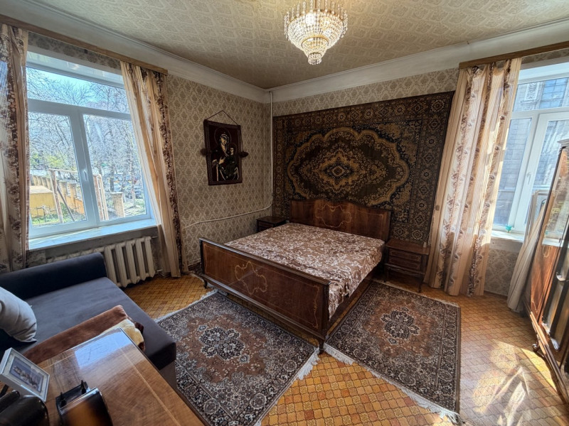 Фото Сдам 2- к квартиру в центре Луганска
