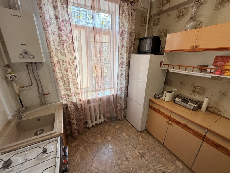 Фото Сдам 2- к квартиру в центре Луганска