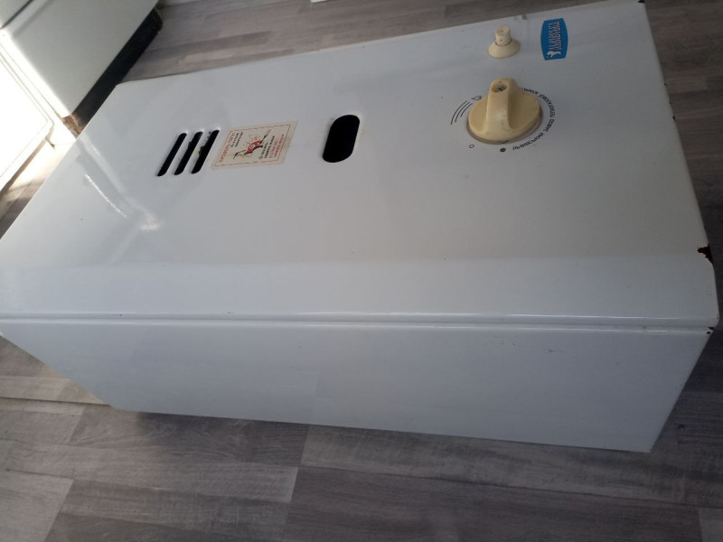 Фото Продам газовую колонку