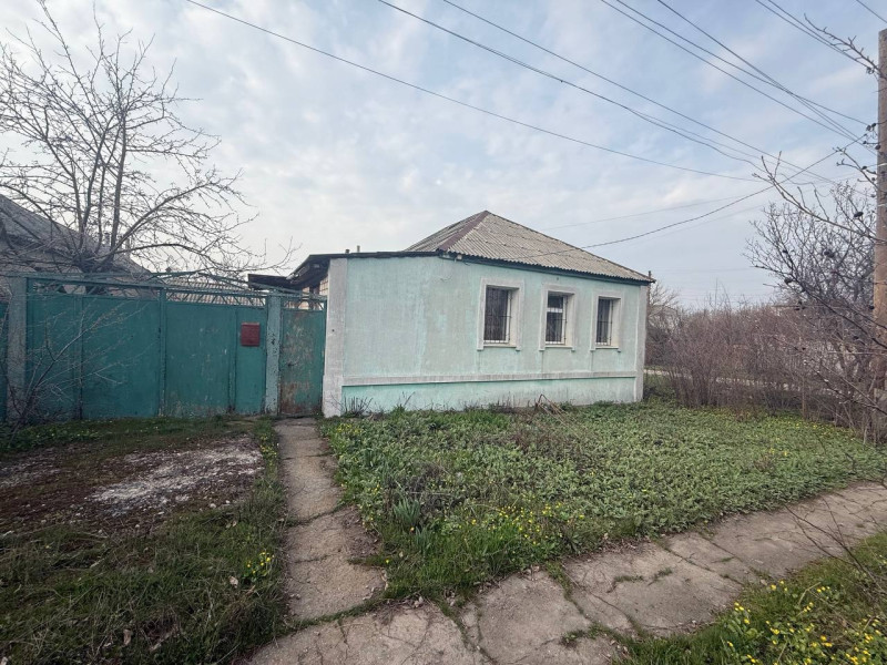 Сдам дом на долгий срок на кв. Молодежный