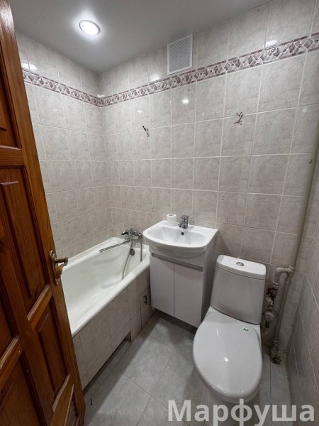 Фото Продам 2- к квартиру в центре Луганска