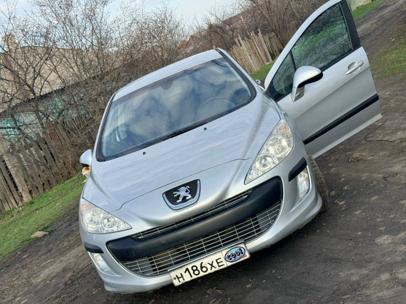 Фото Продам Пежо 308 2009 года