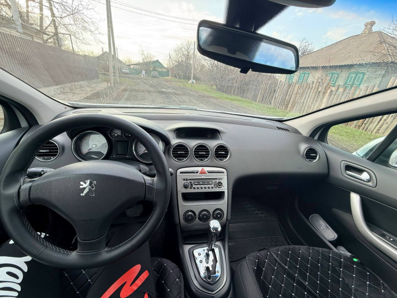 Фото Продам Пежо 308 2009 года