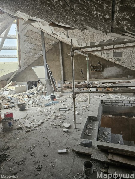 Фото Продам квартиру 326м2 в центре города Луганск Площадь Героев Великой Отечественной Войны