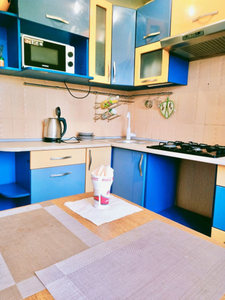 Фото Сдам 1к квартиру посуточно, Таксопарк