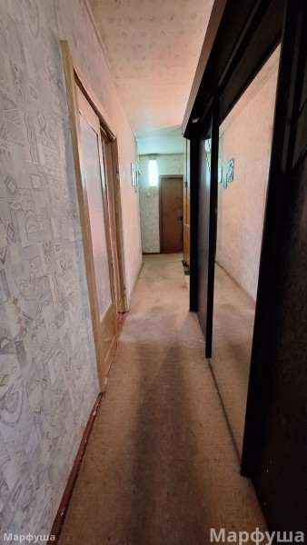 Продам 4-х комн квартиру в городе Луганск улица Градусова