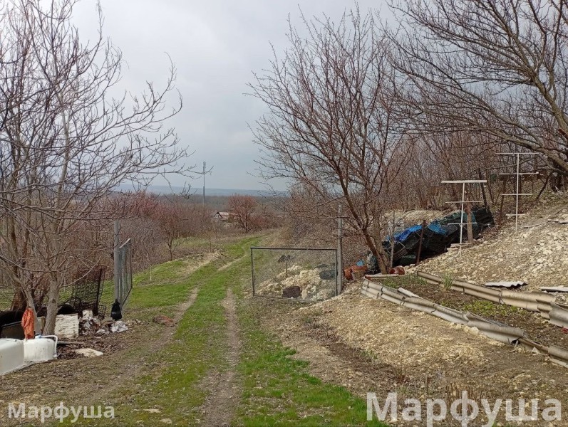 Продам дачный участок 5.14 соток в городе Луганск поселок Веселенькое