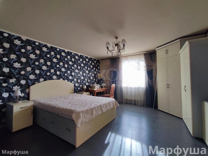 Фото Продам дом 285 м2 в городе Луганск район "Черного Кота"