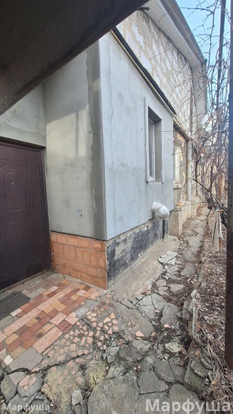 Фото Продам дом в Центре города Луганск улица Аккумуляторная