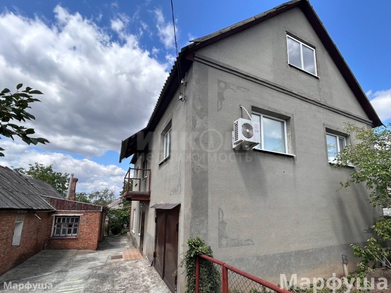 Фото Продам 2-х этажный дом в городе Луганск улица Гоженко