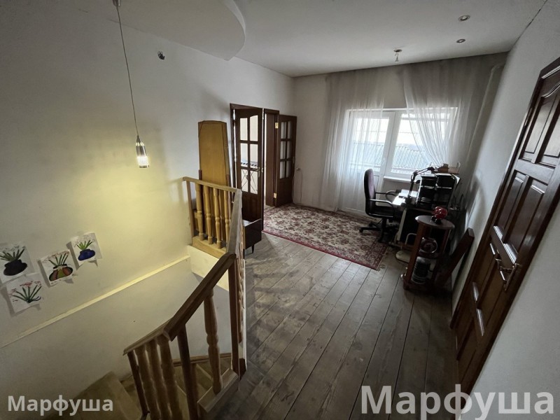 Фото Продам дом и флигель по ул. Гоженко