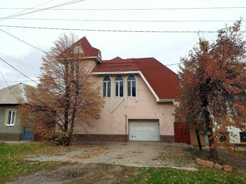 Фото Продам дом, центр Луганска, ул. Братьев Палкиных