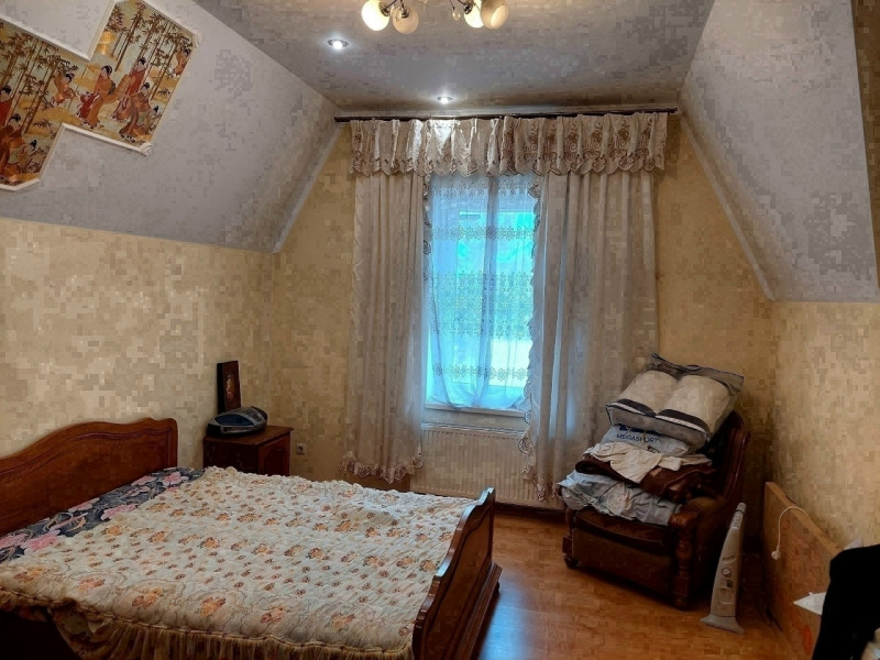 Продам дом, центр Луганска, ул. Братьев Палкиных