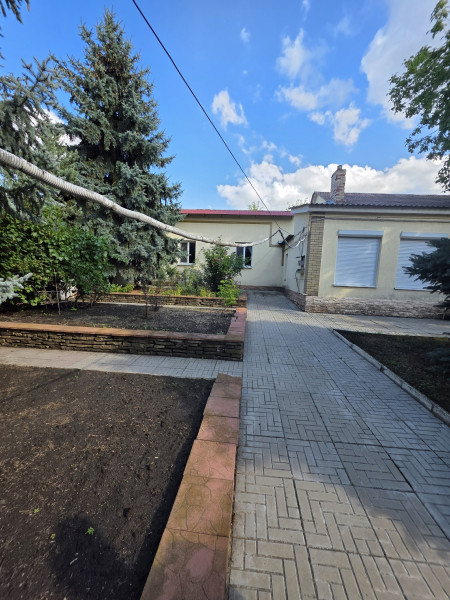 Продам дом 156.3 м2 в г Луганск ул Димитрова