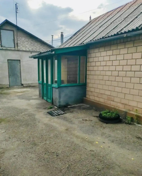 Фото Продам дом + флигель! (р-н Щербакова, за 3-й гор. больницей).