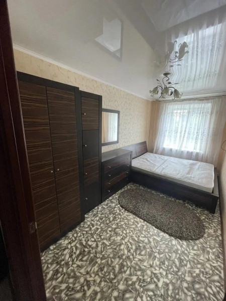 Фото Сдам 3- к квартиру в самом центре Луганска