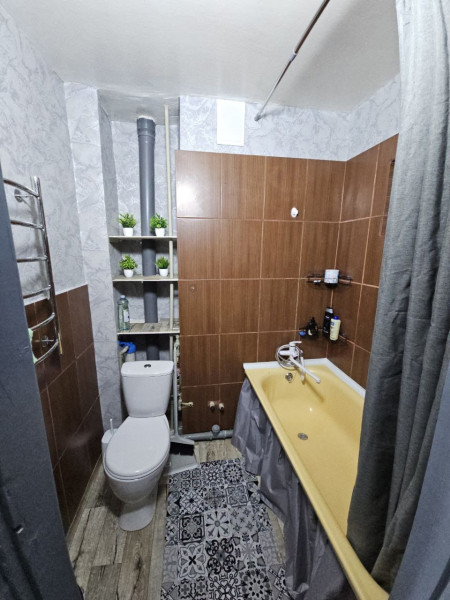 Однокомнатная квартира посуточно (Алчевск)