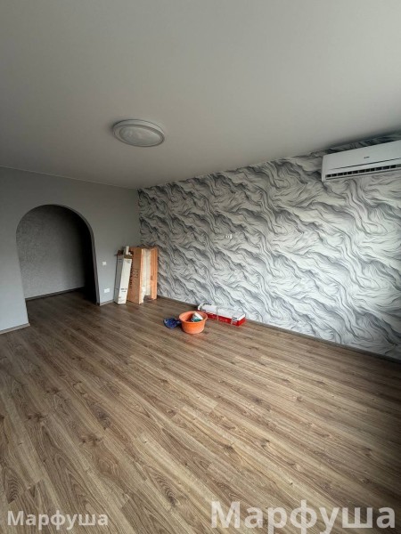 Фото Продам 3-х комнатную квартиру в городе Луганск 1-й Микрорайон