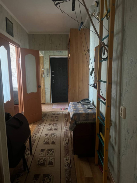 Фото Продам 3х квартиру, 1 Микрорайон