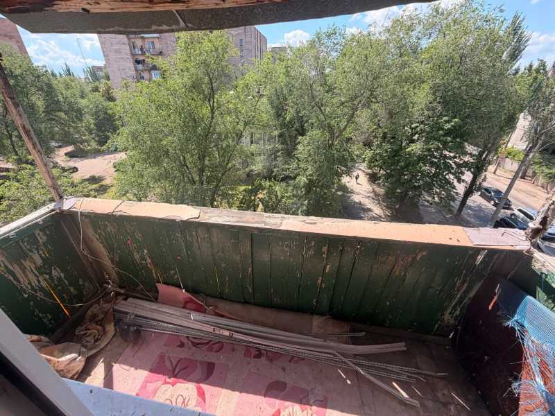 Фото Продам 2- к квартиру в центре Луганска по цене 1- к