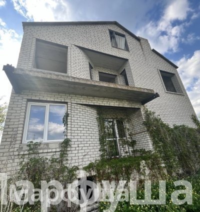 Фото Продам дом 282 кв. м. пгт Новосветловка
