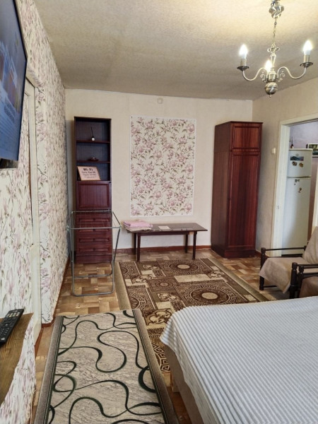 Фото Продажа квартиры, район Таксопарк, 2/4 этаж