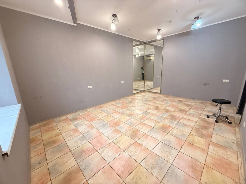 Фото Сдам коммерческое помещение в Центре