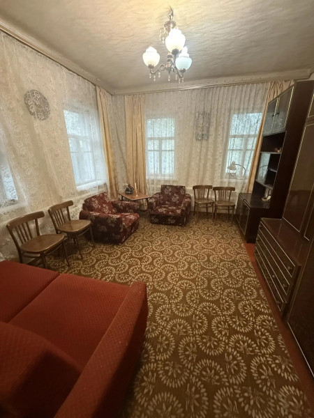 Дом ул. Макарова (р-н Атриума)