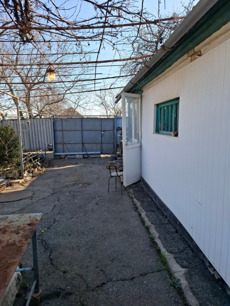 Фото Продам небольшой компактный домик, мергель под кирпичом, высокий цоколь