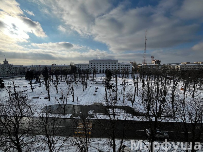 Продам 3- к квартиру в центре Луганска