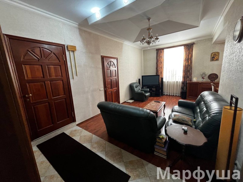 Фото Продам 3- к квартиру в центре Луганска