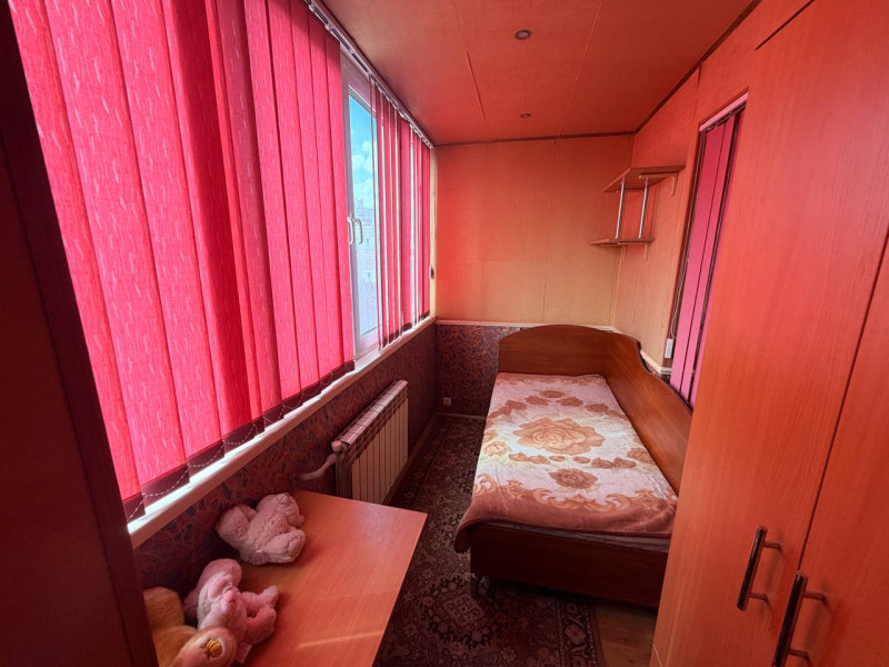 Фото Продам 3- к квартиру на кв. Южный