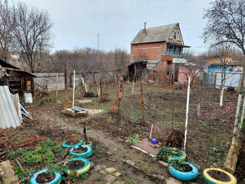 Продам квартиру на земле, район Таксопарка