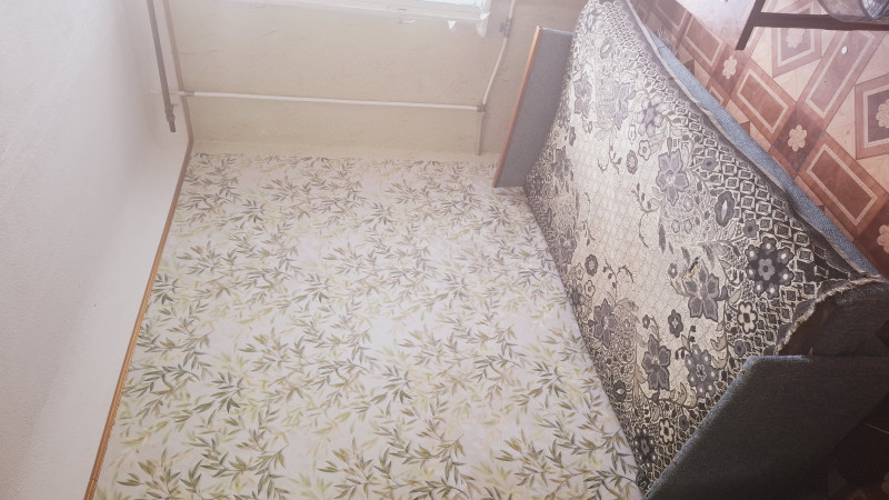 Сдам 1-х,(Полугостинку)на Городке завода Ор 3/5-эт,кирп.дом.Цена 15000рубл+дешевые коммун.усл.
