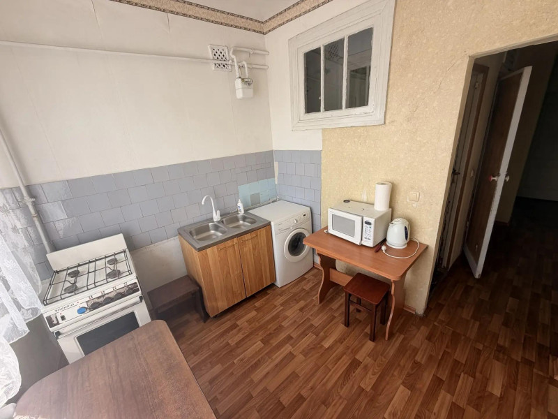 Фото Сдам 3- к квартиру в центре Луганска